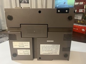 Nintendo NES Gray Console *Works But Glitchy No Power Cord