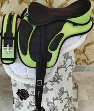 NEW FREEMAX SYNTHETIC SUEDE SUPER-SOFT PU BASE TREELESS HORSE SADDLE WITH GIRTH