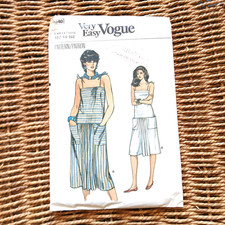 Vintage 1980s Very Easy Vogue Sewing Pattern 8640 Strappy Summer Dress 12 - 16