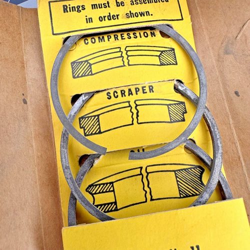 Genuine Clinton Engine .010 Piston Ring set NOS/OEM #6106, 233-119-500 - Picture 4 of 5