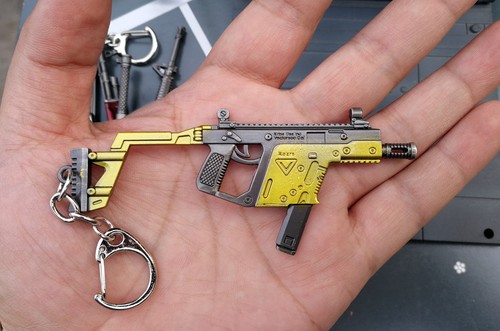 Toy Pubg VSS Vintorez Army Gun Battlefield4 Battleground 3.7inch