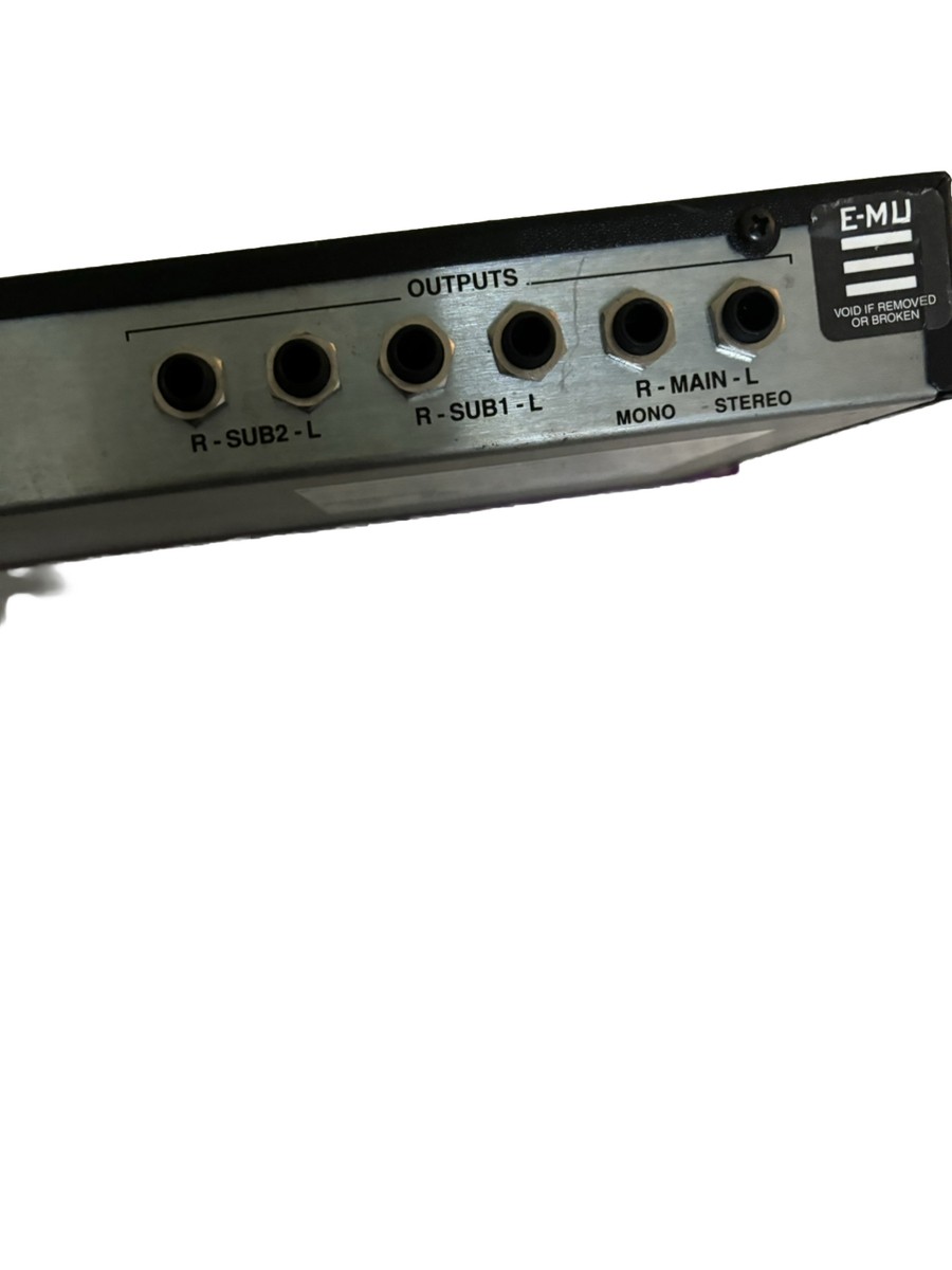 Emu PLANET PHATT Sound Module MIDI / E mu rack Purple Great Emu PLANET PHATT Sound Module MIDI / E mu rack Purple Great