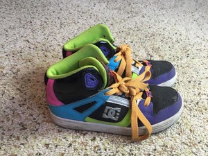 dc boy shoes