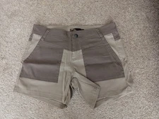 prAna Two Toned Tan Asha Shorts Size 6 Hiking Climbing Outdoors Gorpcore
