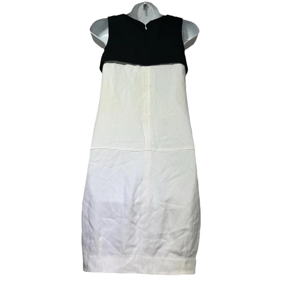 Vestido Poleci Negro Blanco Sin Mangas Arrugas Texturizado Talla 0 Foto 2 de 4