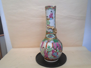 Chinese antique FAMILE ROSE vase with gold dragon (has restoration/damage)