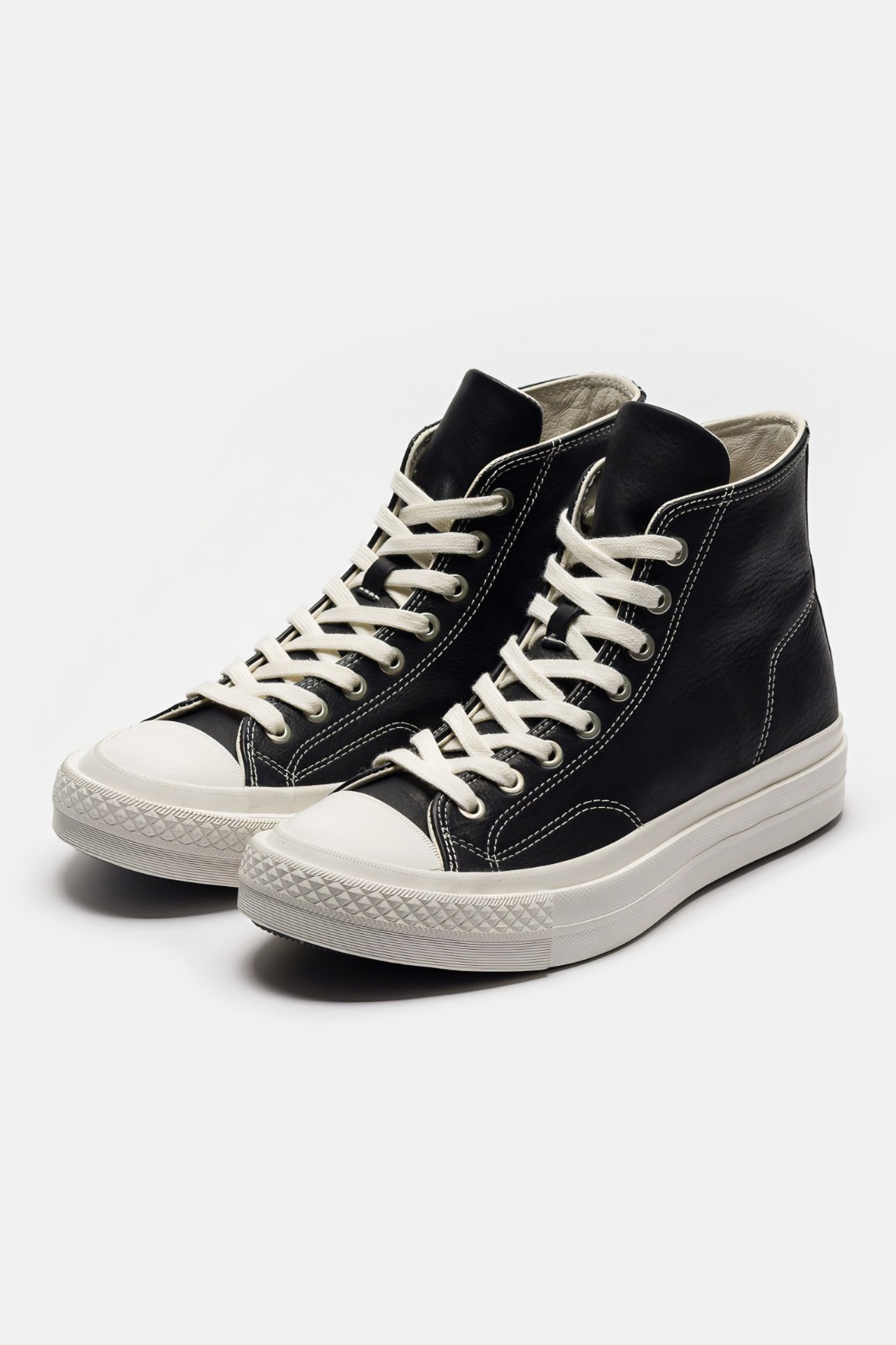 Converse First String Leather Chuck Taylor All Star (Black/Snow White)