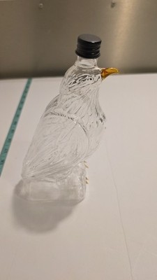 Rare Glass Eagle Whiskey Decanter with Amber Colored Beak and Claws. 8'' x 4 1/2''