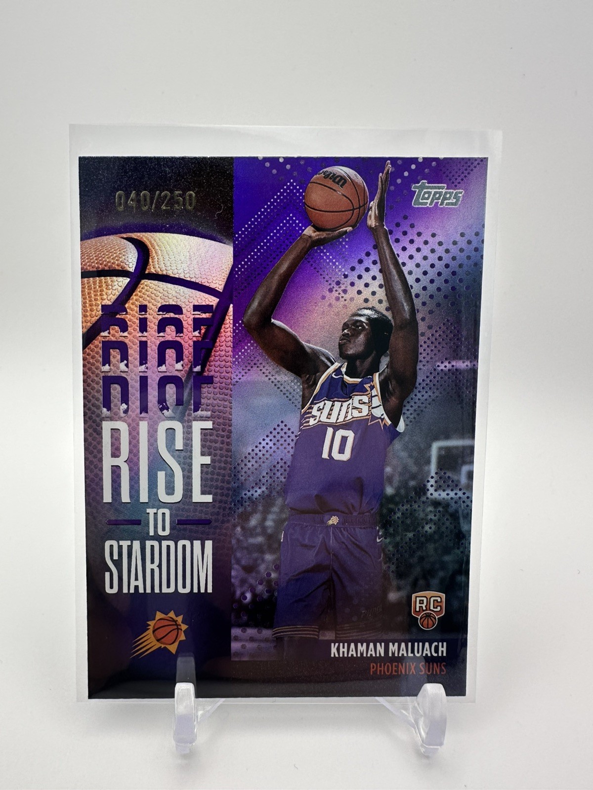2025-26 Topps Roomie Khaman Maluach Rise to Stardom Purple Rainbow #/250 card