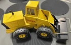 Vin Tonka Front Loader Mighty Diesel XMB-975 Pressed Steel Bucket Truck Toy 21"