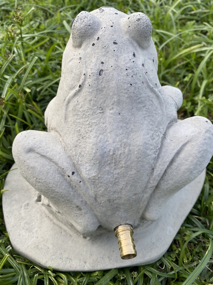 8” High Concrete Frog Pond Spitter Garden pond Statue ( Fits 1/2" hose