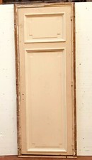  porte double faces à panneaux mouluré en chêne massif avec bâti. XX siècle .