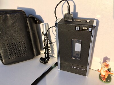 Sanyo M-760 Cassette Recorder Pressman Cassette-Corder Microphone