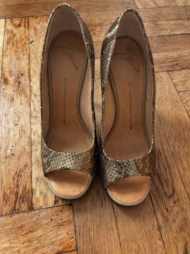 VERO CUOIO GIUSEPPE ZANOTTI SNAKE PEEP TOE HIGH HEEL SHOES SIZE 39 Beige - Picture 2 of 8