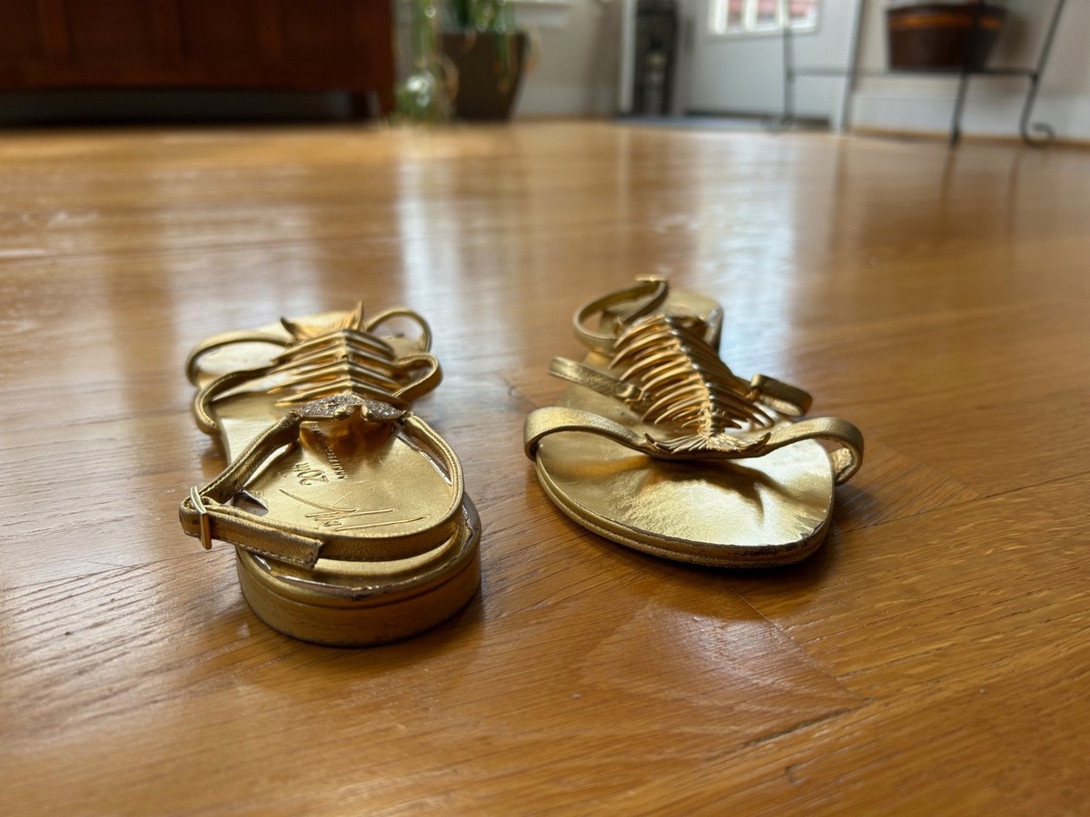 GIUSEPPE ZANOTTI Gold Leather Crystal Fishbone Flat Sandal SZ 10