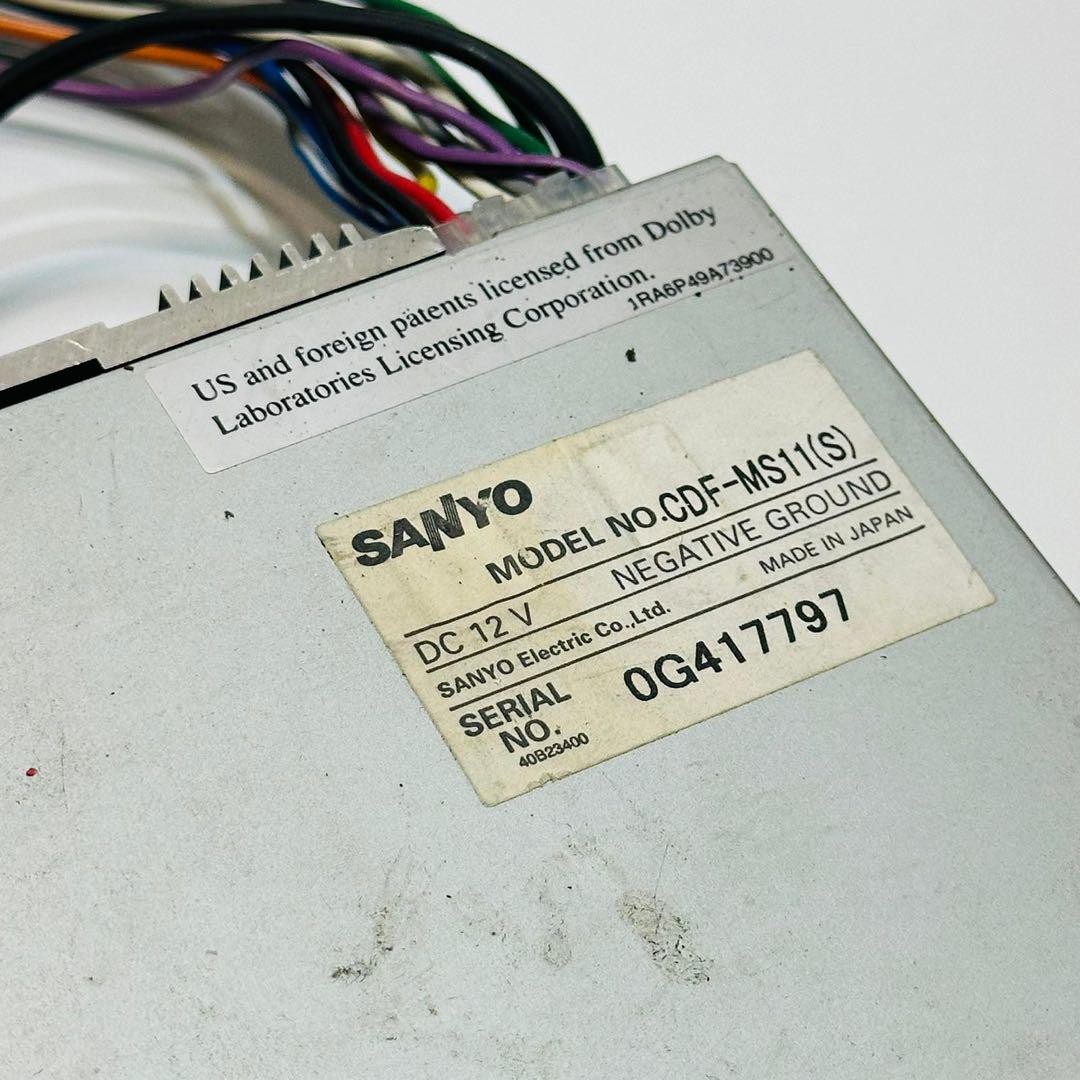 SANYO MD/CD Player CDF-MS11 Radio Function Silver Wired Connection