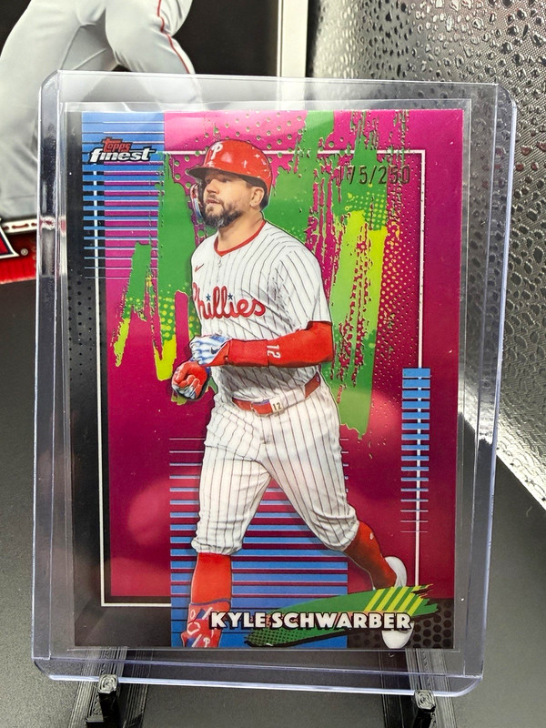 Topps 2025 Topps Finest Kyle Schwarber Phillies #91 Purple Refractor 75/250