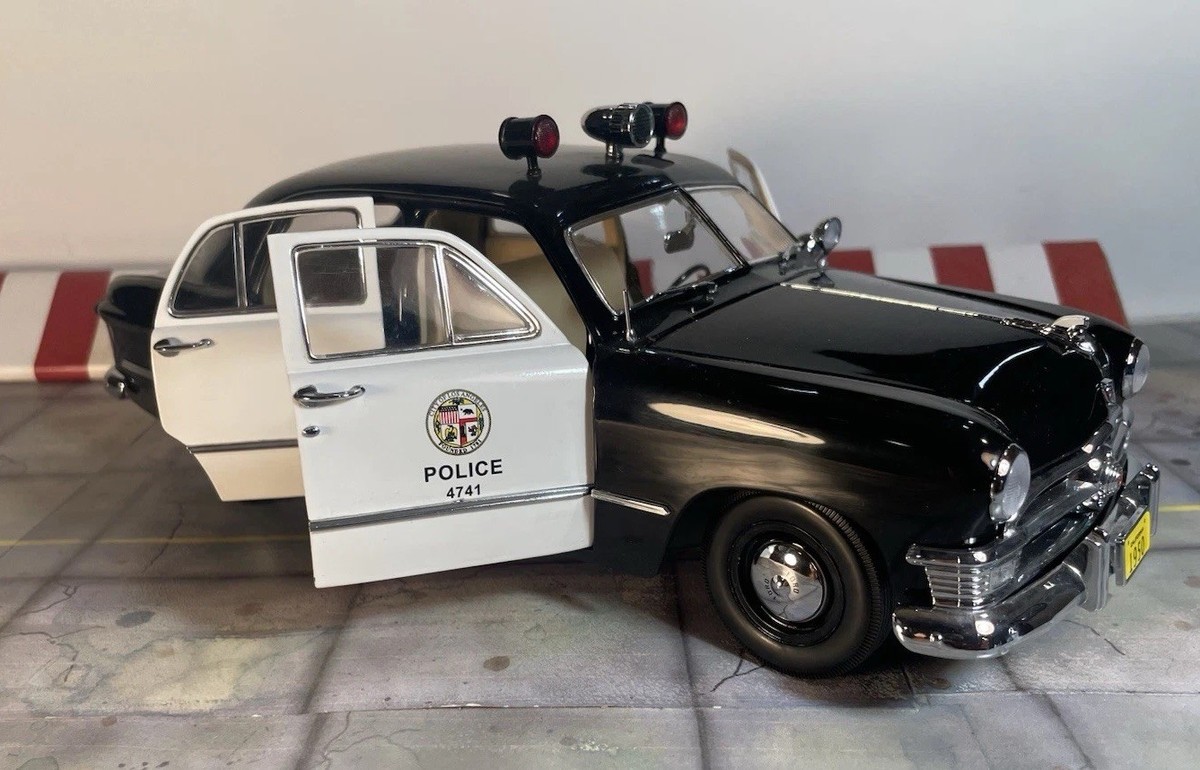 Rare 1/18 scale Precision Miniatures LAPD 1950 Ford Police Car