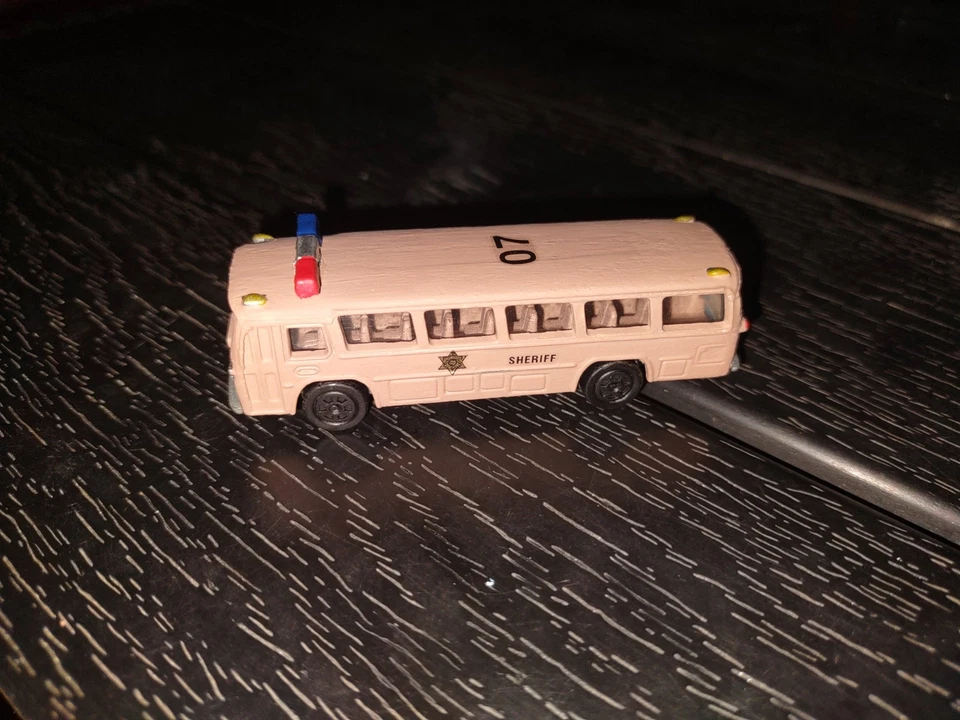 Tomica Mitsubishi Fuso Bus Vintage Custom Painted & Decaled For... - Image 2 of 4