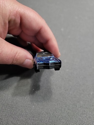 Hot Wheels Redline 1968 Custom Eldorado US Medium Light Blue - Picture 7 of 10
