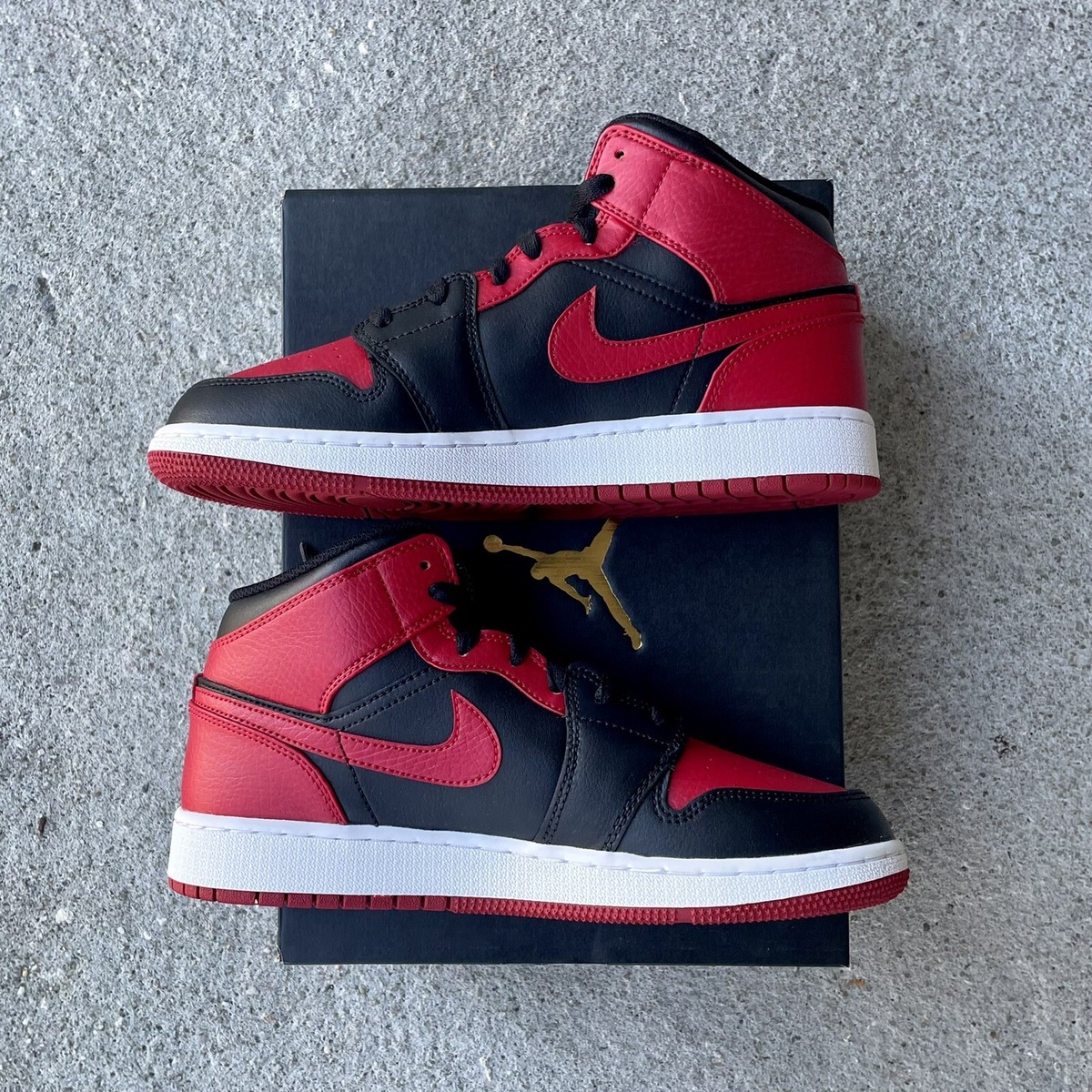 Nike Air Jordan 1 Mid Gym Red Black Banned Bred 554724-074 | eBay