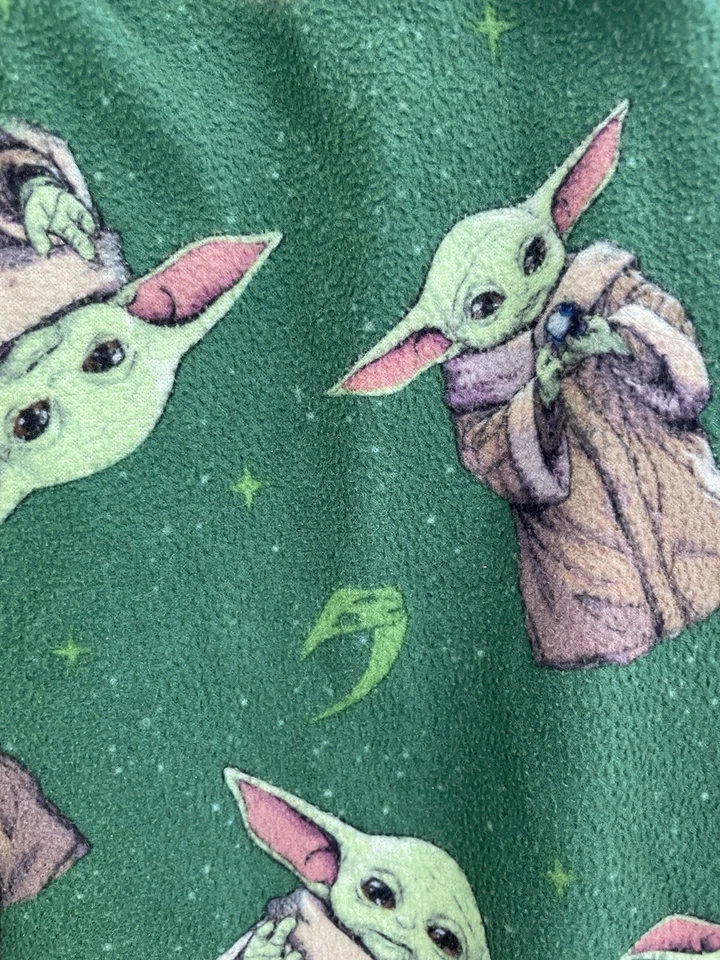 Lindo bebé Yoda Grogu 100 % poliéster Star Wars niños niños pijama verde 8 Foto 4 de 4