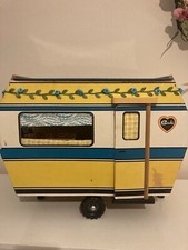 Sindy Wooden Caravan And Accessories 