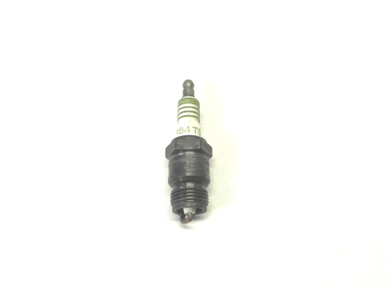 AC DELCO SPARK PLUG GM #R84TS AC DELCO #5613885 SET OF 10 *NOS* | eBay