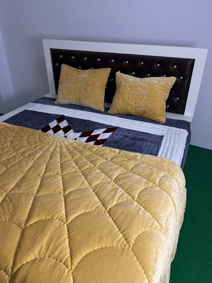 Gold velvet quilt king velvet blanket velvet comforter queen bedding set - Image 2 of 4