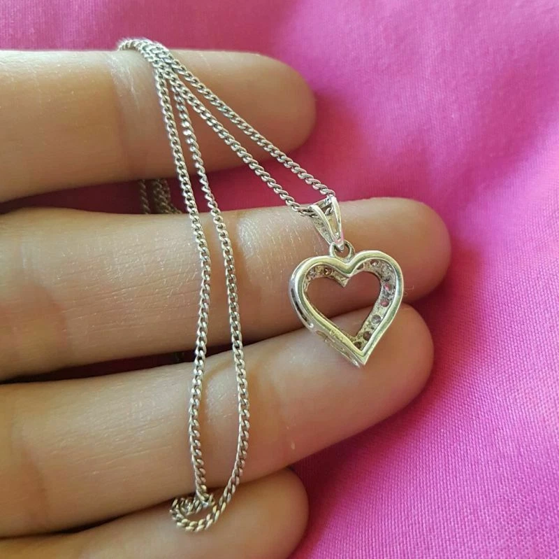 208 Sterling Silver Chain Necklace CZ Heart Pendant ITALY 925