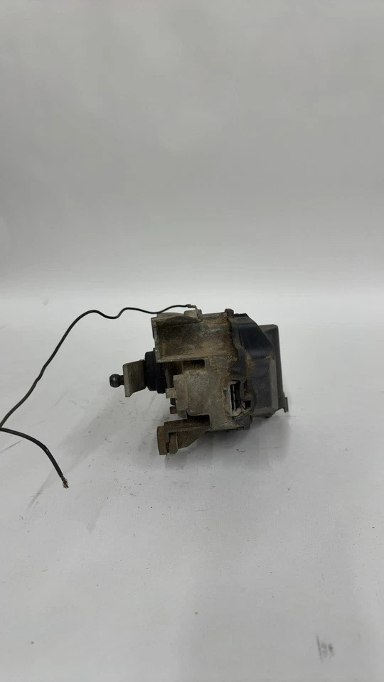 1989-96 Chevrolet Corsica Wiper Motor Front Pulse Wiper 5045969 - Image 2 of 4