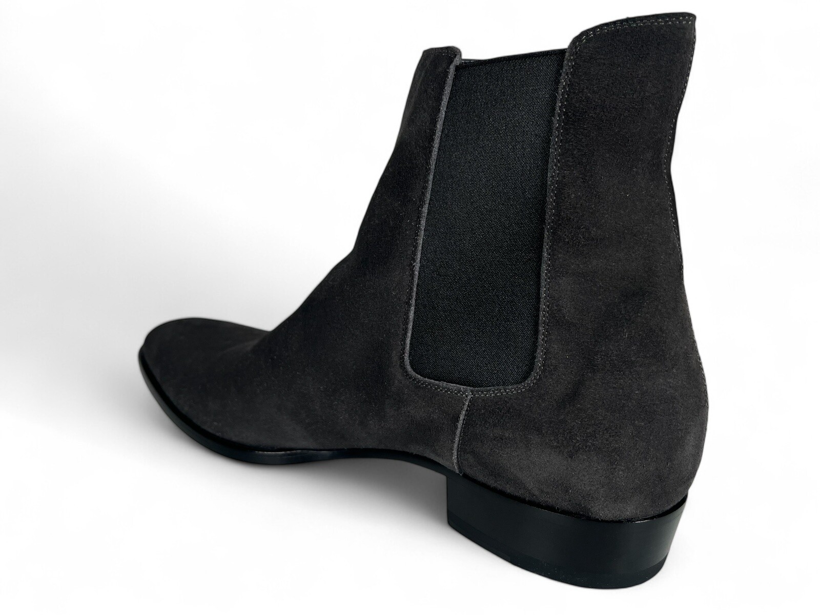 Stivali Chelsea Saint Laurent in camoscio grigio scuro da $1.500 taglia US 17 Made in Italy