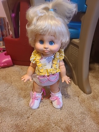 Galoob Baby Face So Sorry Sara Doll #6 Mold Articulated Joints Blonde