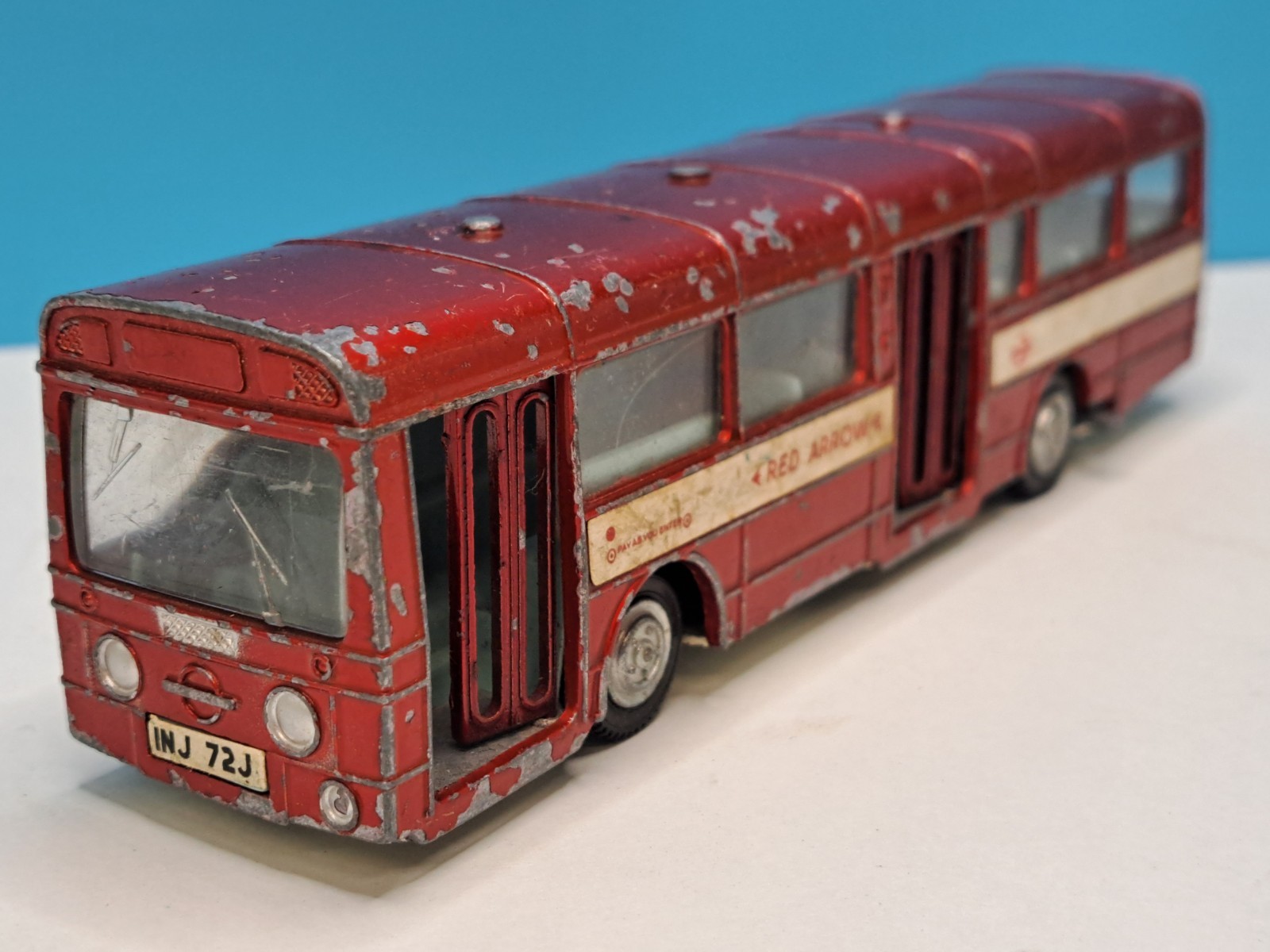MIB vintage Dinky Toys 283 Single Decker Bus « Red Arrow » Die Cast Toy Car Bus dans la boîte d'origine - France