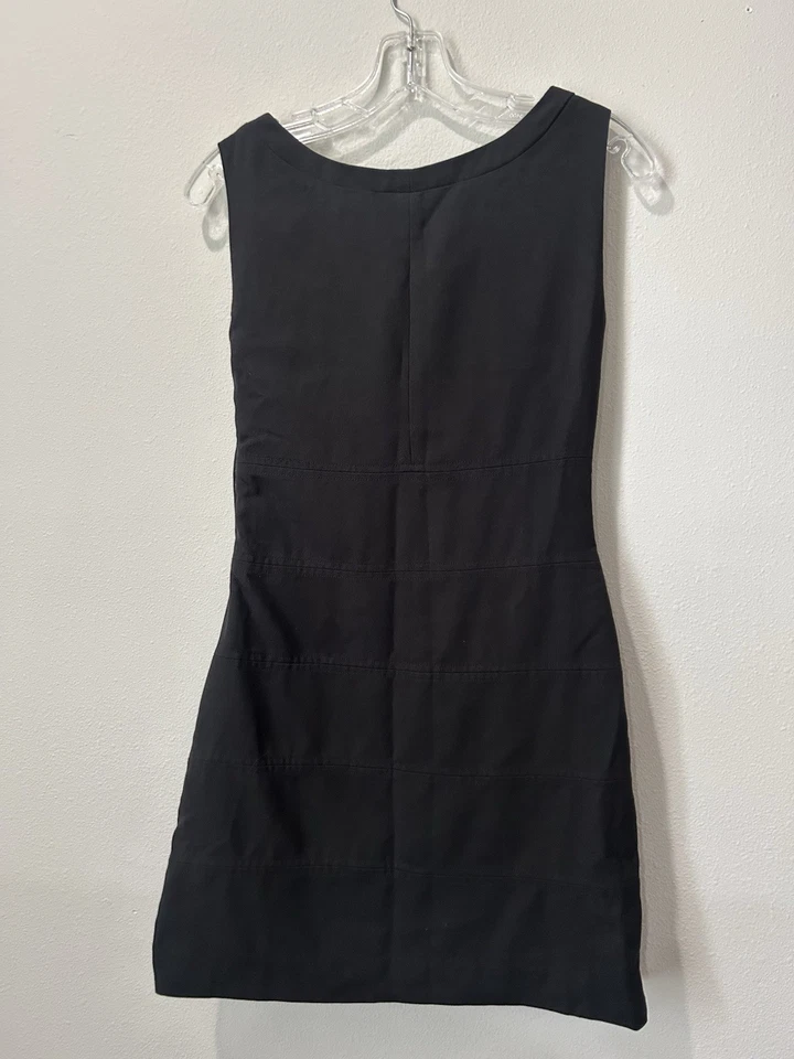 Mini Vestido Ben Sherman Negro Con Detalles de Botones Talla S Foto 2 de 3