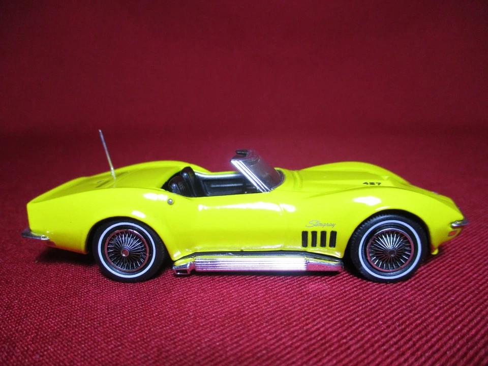 1:43 1969 Chevy Corvette Stingray Convertible Matchbox American Muscle Car - Image 4 of 4