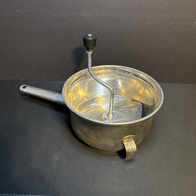 FOLEY 7'' Vtg Food Mill No. 101 Hand Crank w/Bakelite Knob, 2 Qt, USA made,