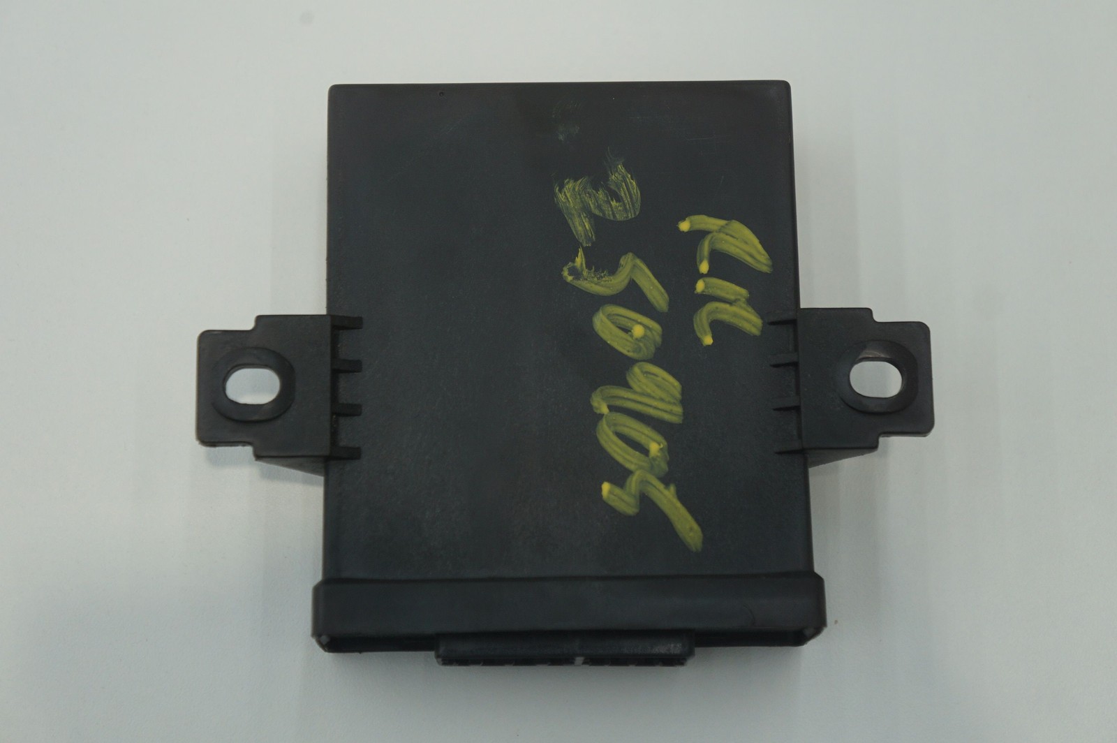 Anti Theft Vehicle Immobiliser Interface Control Module 168509 Ferrari 360 2001
