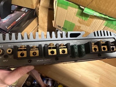 Vintage Alpine V12 Mrv-1000 2/1 Channel Power Amplifier Amp