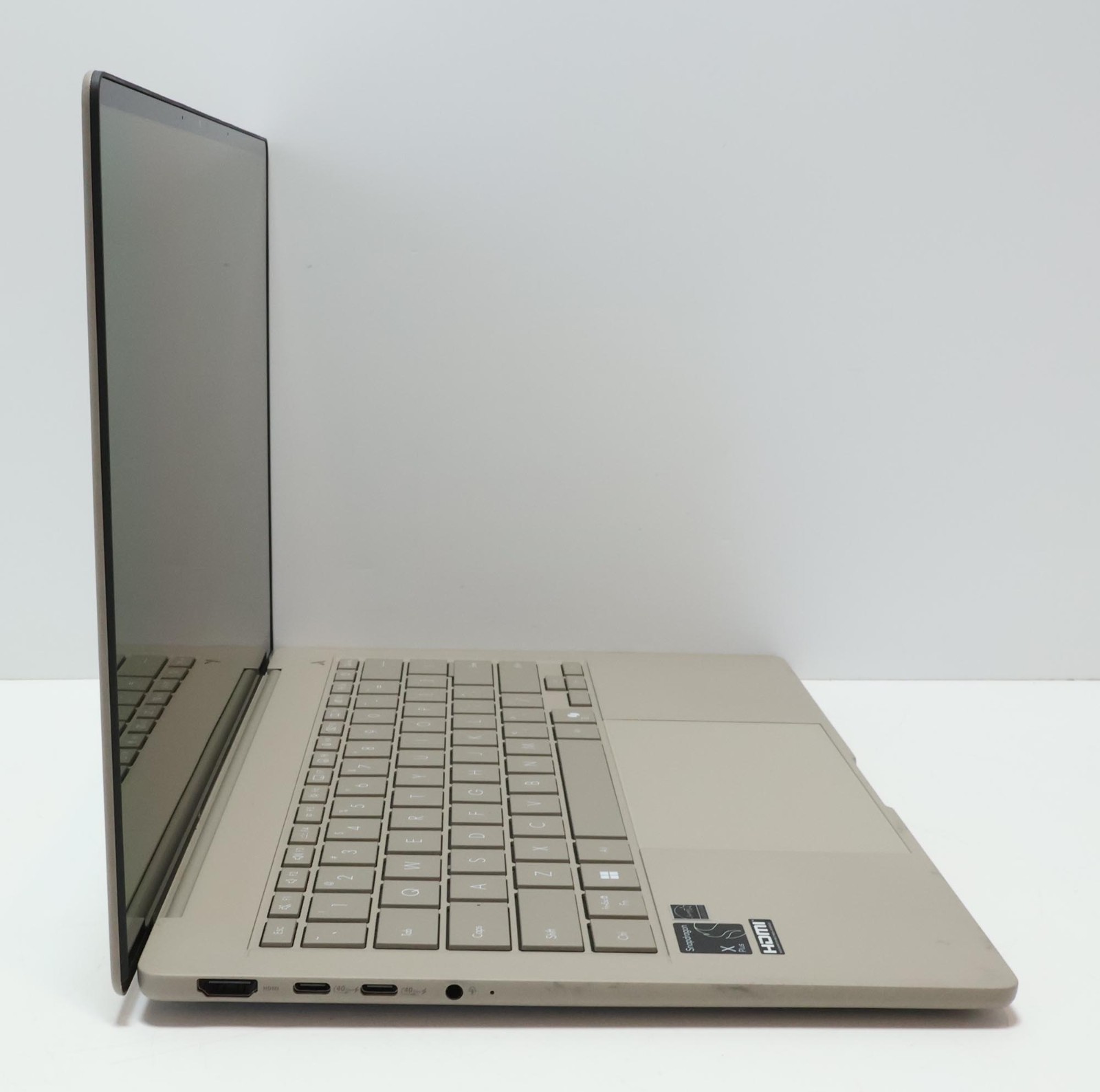 ASUS UX3407Q, 14-Inch Laptop, with Snapdragon X Plus