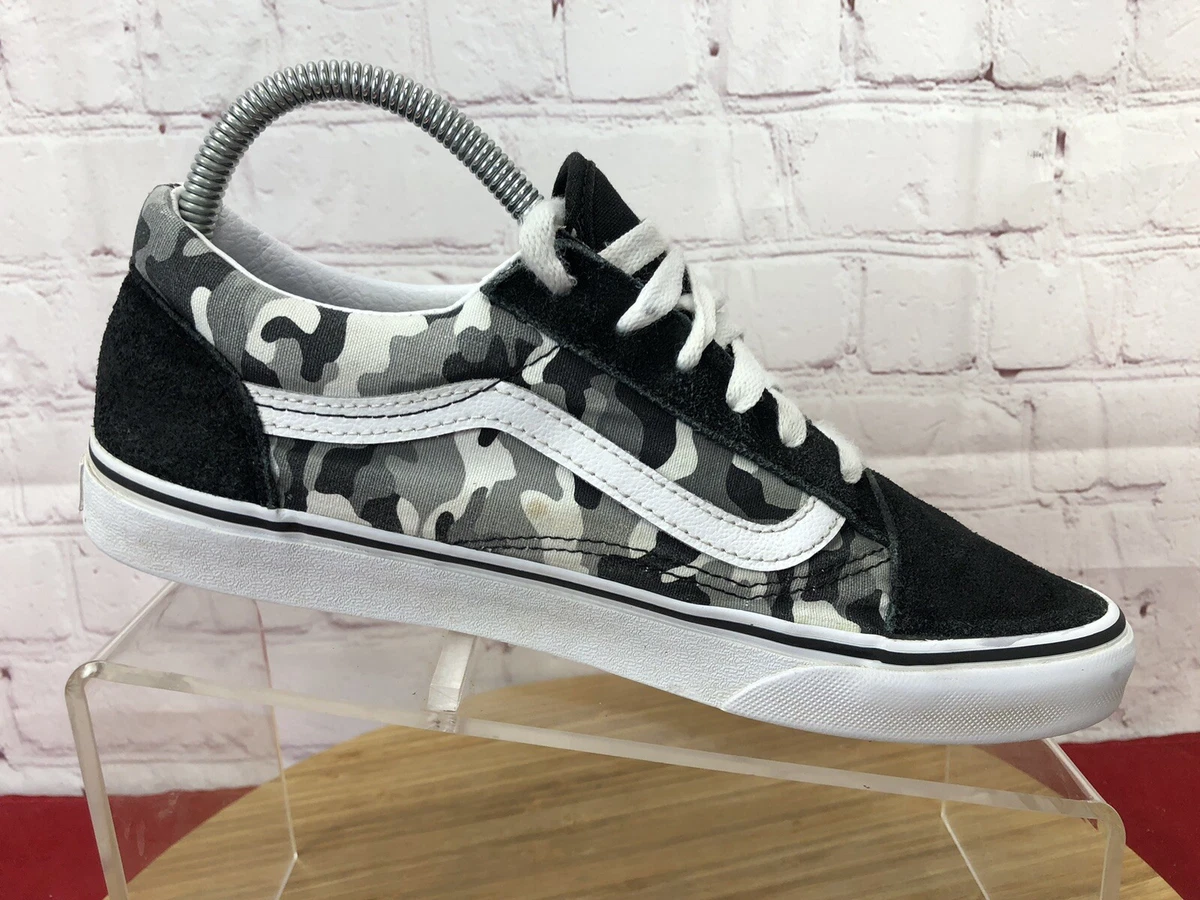 Camo vans online