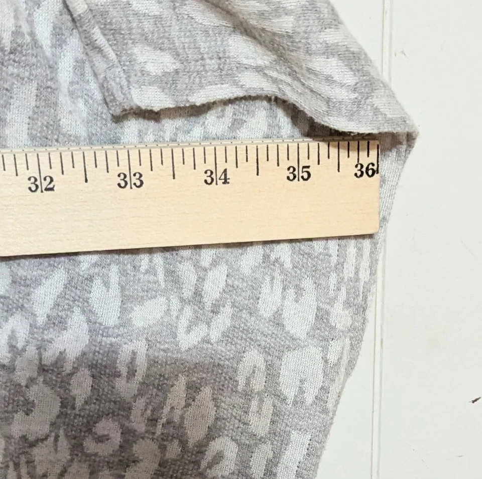 Lane Bryant Poncho Sweater Womens 22/24 Gray Animal Print Cowl Neck 3X Fall Cozy - Image 3 of 4