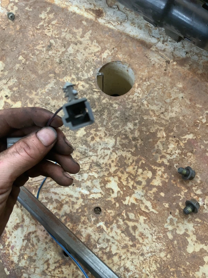 1994 Mazda B3000 b series steering column shaft rod manual transmission - Изображение 3 из 4