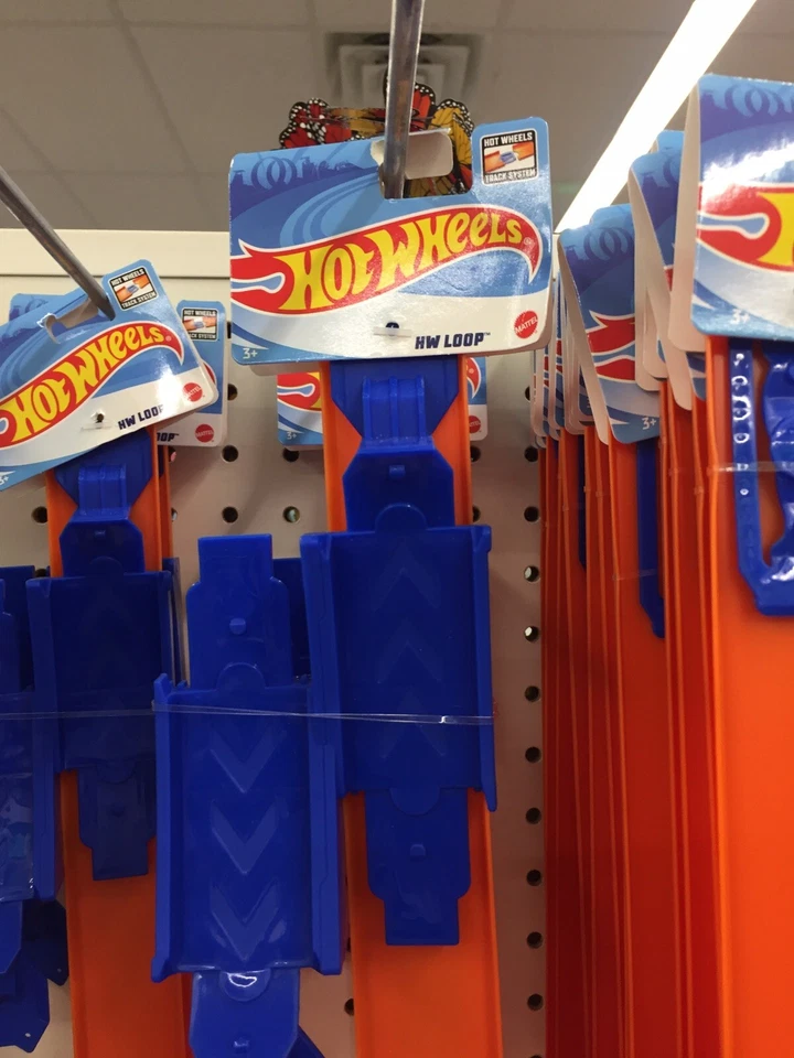 Hot Wheels Track Set 24”x10,Total 20 feet,W/Connectors US TODAY SHIPPING - Image 3 of 4