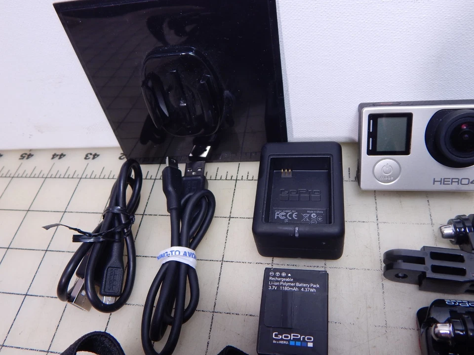 GoPro HERO 4 & 3 Action Camera Bundle Waterproof Mounts Harnesses Extras WORKS! - Image 2 of 4