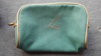 LISA ELDRIGE 1 Kleine Beauty Kosmetiktasche Make-up BAG Velvet Pouch LEINEN grün