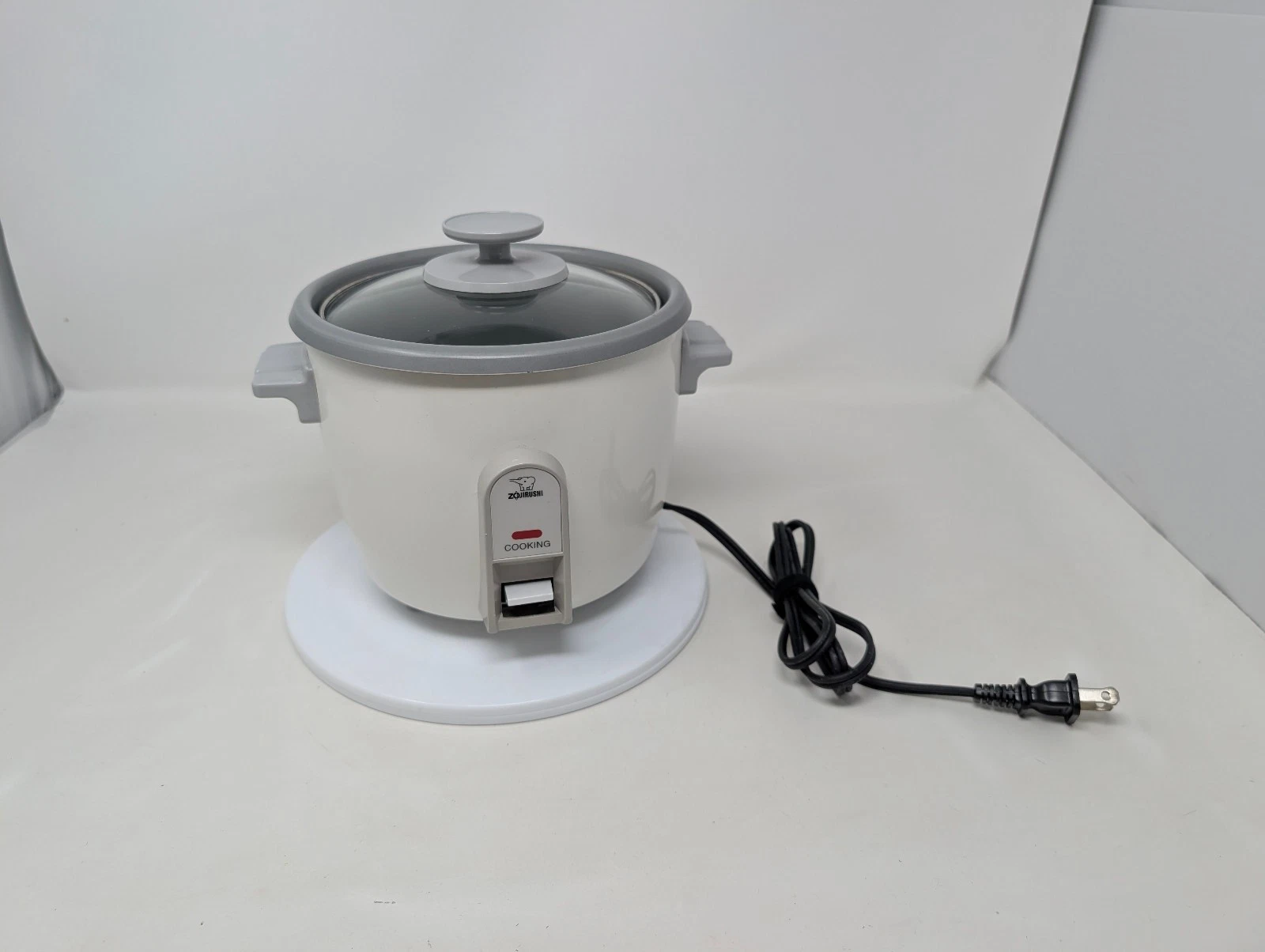 Zojirushi NHS-06 3-Cup (Uncooked) Rice Cooker - TESTED and Working