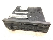 Audi 100 A6 80 RADIO DELTA Autoradio ORIGINAL 8A0035192 mit CODE