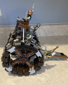 LEGO Castle: Troll Battle Wheel (7041) - COMPLETE