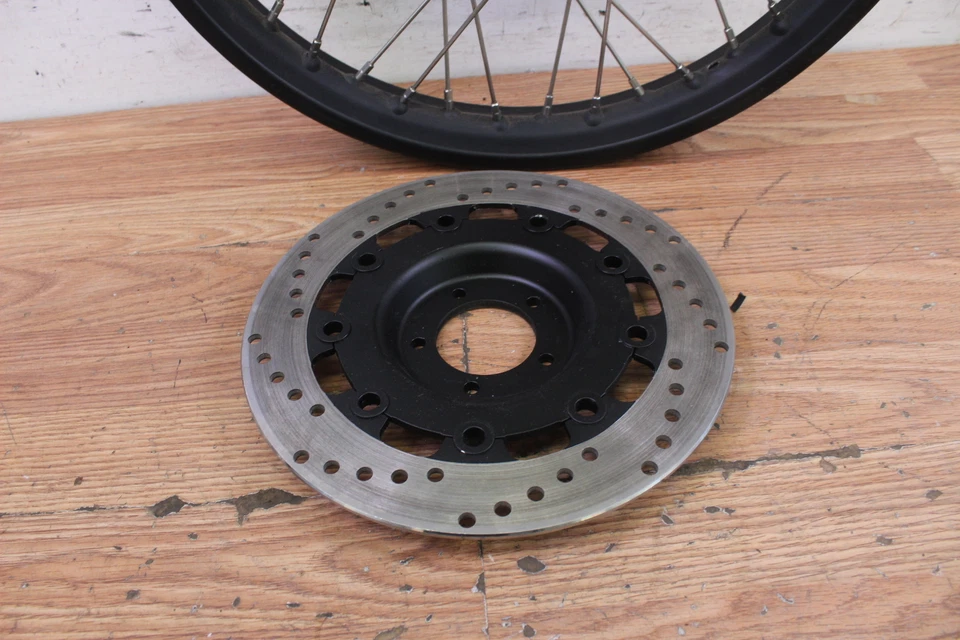 Honda CB750K 1981 rueda delantera/llanta con disco - 19 pulgadas Foto 4 de 4